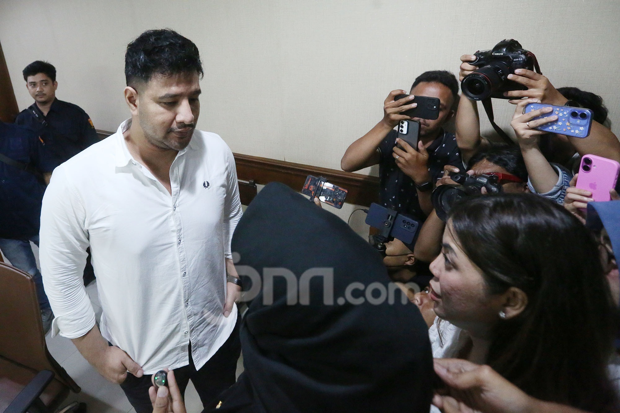 Film Kupeluk Kamu Selamanya dan Respons Kamelia untuk Ammar Zoni