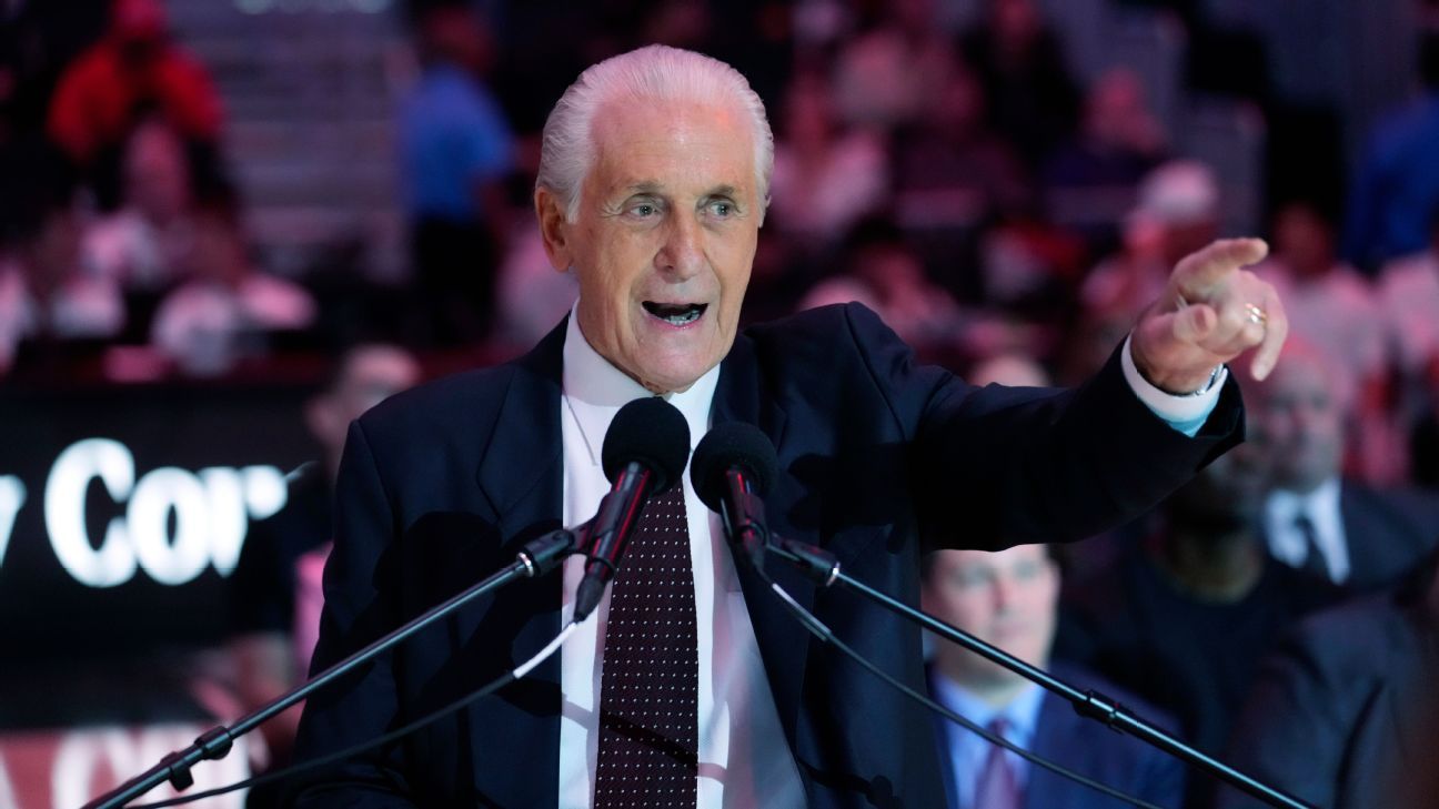 Pat Riley Tegaskan Tidak Pensiun, Fokus Raih Gelar Keempat